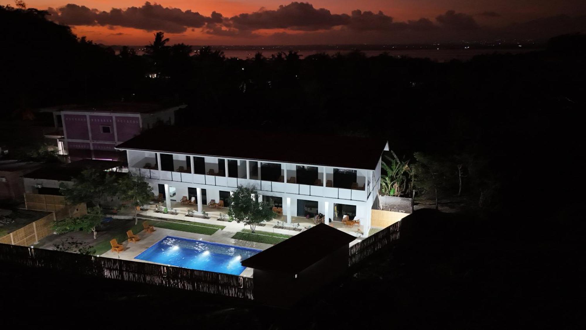 Satu Hati Hotel Ekas Экстерьер фото